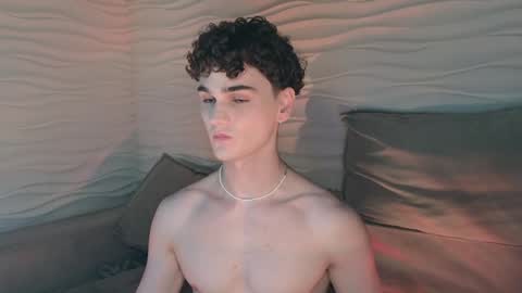 Snapshot of adam_21cm chatting on December 15, 4:15 pm Adam online show from December 15, 4:15 pm