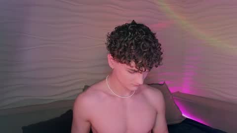 Snapshot of adam_21cm chatting on January 19, 4:57 pm Adam online show from January 19, 4:57 pm