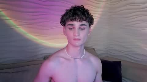 Snapshot of adam_21cm chatting on February 9, 8:24 pm Adam online show from February 9, 8:24 pm