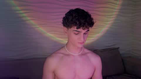 Snapshot of adam_21cm chatting on February 19, 4:33 pm Adam online show from February 19, 4:33 pm