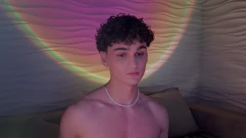 Snapshot of adam_21cm chatting on February 20, 4:36 pm Adam online show from February 20, 4:36 pm