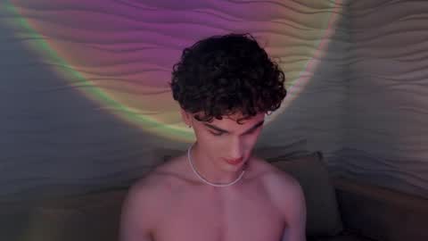 Snapshot of adam_21cm chatting on February 21, 10:48 pm Adam online show from February 21, 10:48 pm