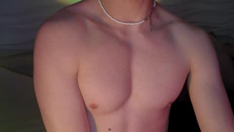 Snapshot of adam_21cm chatting on February 23, 7:38 pm Adam online show from February 23, 7:38 pm