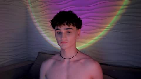 Snapshot of adam_21cm chatting on March 6, 4:49 pm Adam online show from March 6, 4:49 pm