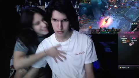 Snapshot of adam_and_abby_ chatting on February 28, 4:21 am adam and abby online show from February 28, 4:21 am