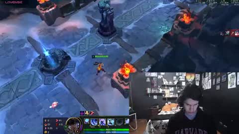 Snapshot of adam_and_abby_ chatting on March 6, 4:41 am adam and abby online show from March 6, 4:41 am