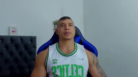 adam boss online show from October 6, 9:34 pm