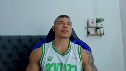 adam boss online show from October 22, 9:25 pm