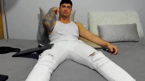 adam clarke online show from March 9, 2:29 am