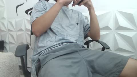 adam_evehotroom online show from January 25, 10:50 pm