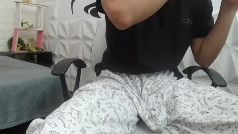 adam_evehotroom online show from February 17, 7:31 pm