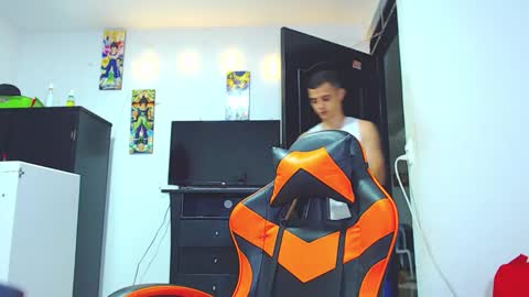 adam hot11 online show from February 22, 4:02 am