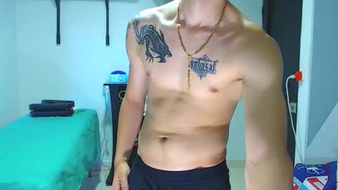 adam hot11 online show from May 30, 10:40 pm