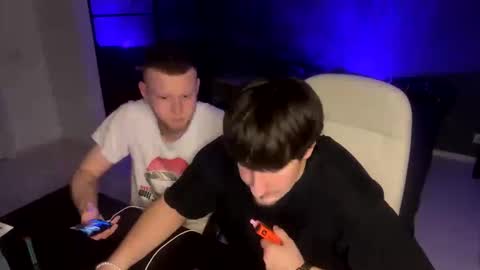 Snapshot of adam_ice chatting on February 20, 5:46 pm Arthur and Adam online show from February 20, 5:46 pm