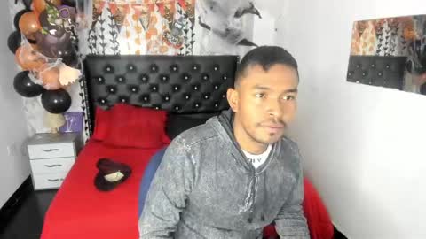 adam_morgan2 online show from November 2, 5:26 pm