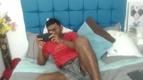 adam_morgan2 online show from November 11, 5:29 am