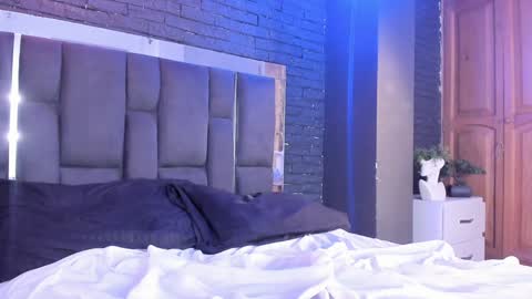 Snapshot of adam_piarse chatting on December 3, 5:20 am adam_piarse online show from December 3, 5:20 am