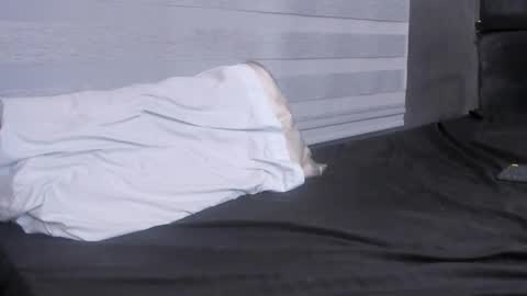 Snapshot of adam_piarse chatting on March 12, 9:02 am adam_piarse online show from March 12, 9:02 am