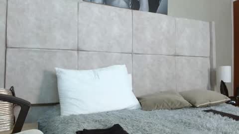 Snapshot of adam_piarse chatting on September 14, 12:10 am adam_piarse online show from September 14, 12:10 am