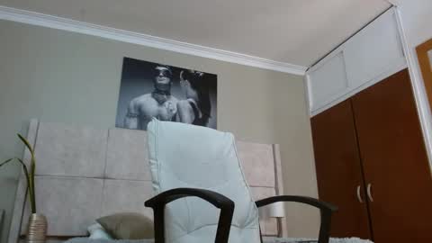 Snapshot of adam_piarse chatting on September 24, 2:59 am adam_piarse online show from September 24, 2:59 am