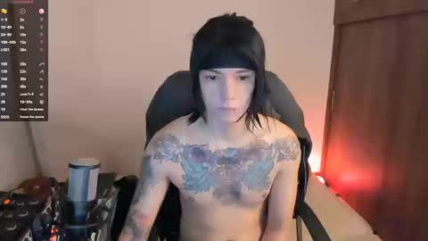 Snapshot of adam_rocket chatting on September 26, 12:58 am  Adam online show from September 26, 12:58 am