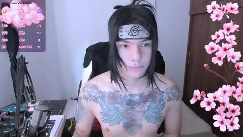 Snapshot of adam_rocket chatting on February 23, 3:20 pm Adam online show from February 23, 3:20 pm