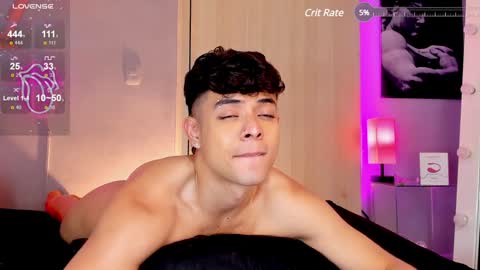 Snapshot of adam_sword4 chatting on January 22, 7:35 am Alan and Jordan online show from January 22, 7:35 am