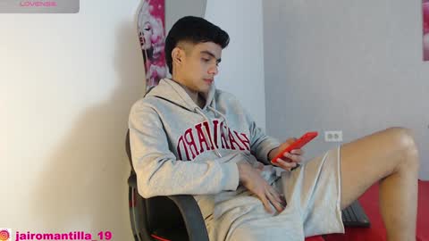 Hello guys excuse my absence I will be absent for several days for health reasons I hope you understand thank you very much. online show from December 4, 7:50 am