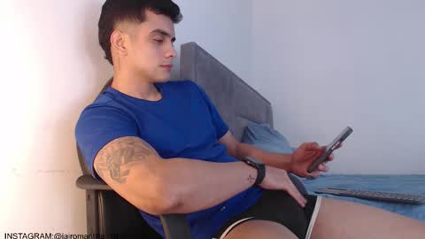 Hello guys excuse my absence I will be absent for several days for health reasons I hope you understand thank you very much. online show from February 4, 5:24 am