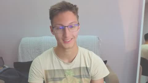 Snapshot of adamal1 chatting on September 20, 4:24 am Adam online show from September 20, 4:24 am