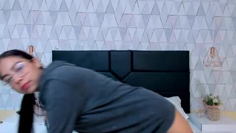 adam and Sara online show from April 16, 2:07 pm