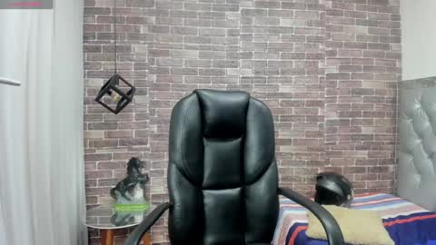 Adam online show from December 10, 8:08 am