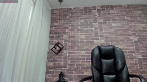 Adam online show from December 18, 7:04 am