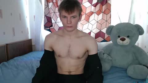 Snapshot of adamharriss chatting on February 16, 9:04 am adamharriss online show from February 16, 9:04 am