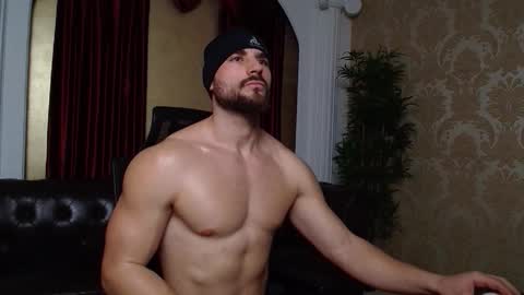 Snapshot of adamjameson chatting on January 27, 9:23 am AdamJameson online show from January 27, 9:23 am