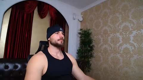 Snapshot of adamjameson chatting on February 3, 6:24 am AdamJameson online show from February 3, 6:24 am