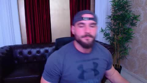 Snapshot of adamjameson chatting on September 26, 5:33 am AdamJameson online show from September 26, 5:33 am