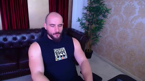 Snapshot of adamjameson chatting on October 10, 5:28 am AdamJameson online show from October 10, 5:28 am