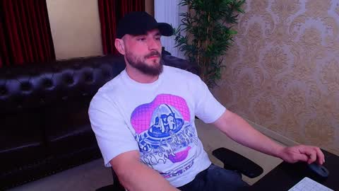 AdamJameson online show from April 9, 5:07 am