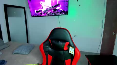 Adams online show from September 26, 11:20 pm