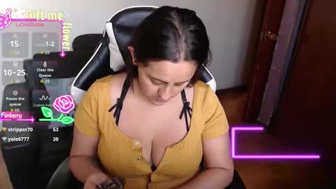 adams_mel online show from March 21, 9:40 pm