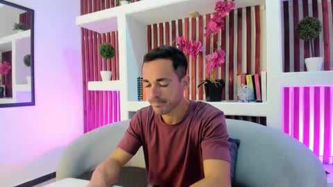 Snapshot of adams_sanz chatting on February 4, 7:31 pm Im Adams Sanz online show from February 4, 7:31 pm