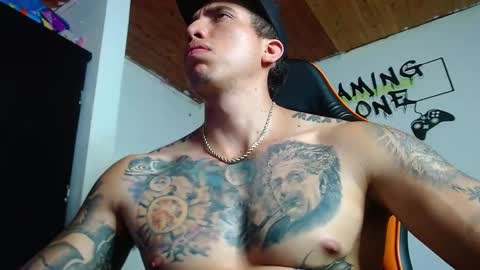 Snapshot of adan_hudson chatting on March 4, 4:52 pm Anderson online show from March 4, 4:52 pm