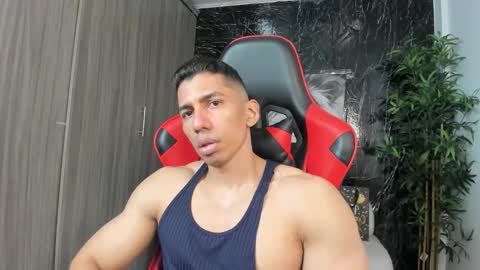 Snapshot of adan_sin1 chatting on February 18, 5:31 pm Adan Sin online show from February 18, 5:31 pm