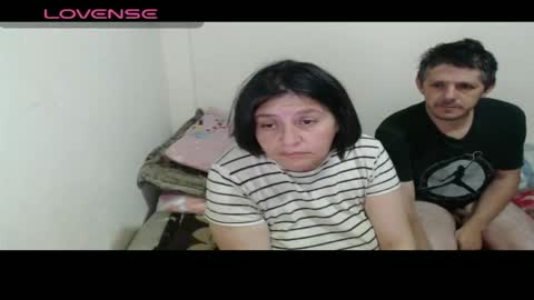 Adan and Eva online show from April 12, 8:19 am