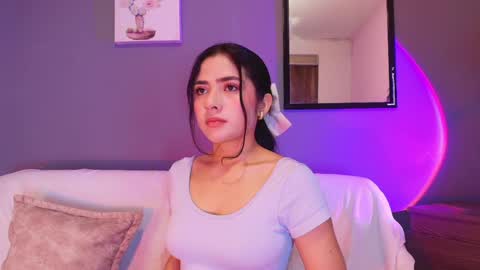  Adara Johnson  online show from April 9, 11:37 am