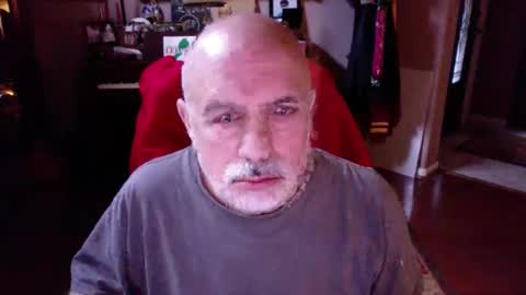 add_me_2 online show from December 4, 8:06 pm