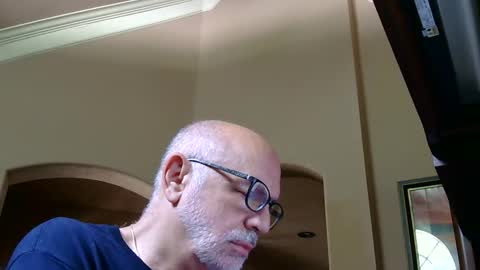 add_me_2 online show from June 8, 6:19 pm