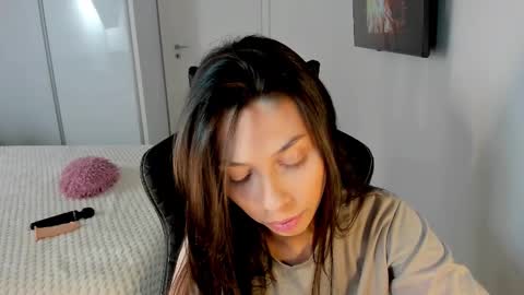 Adda online show from November 4, 7:13 pm