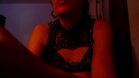 amy        online show from February 6, 1:43 pm